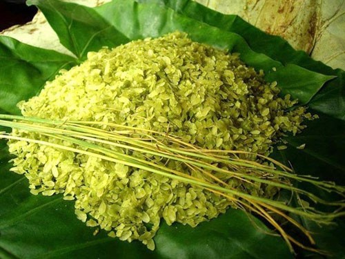 Праздник Окомбок в селе Басо, специализирующемся на производстве тонких рисовых хлопьев - ảnh 1